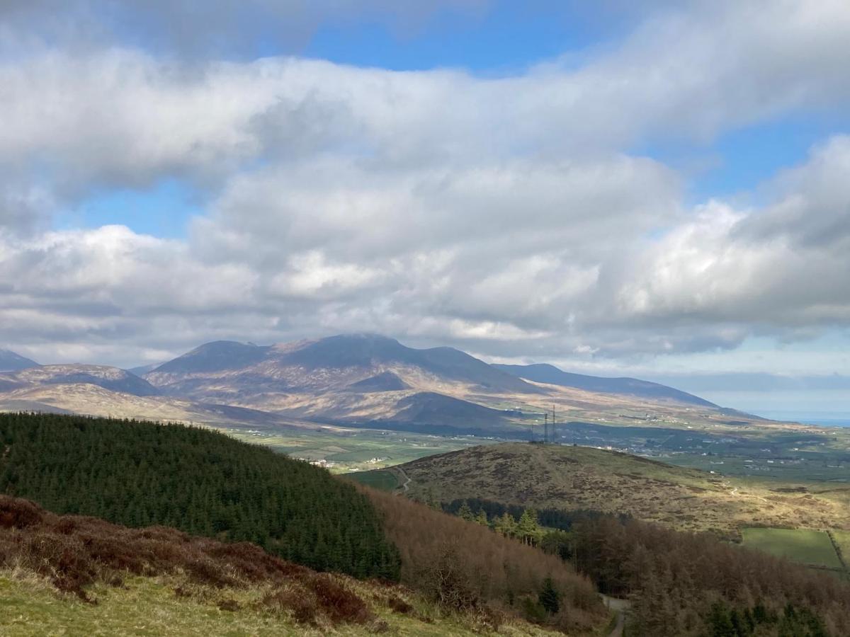 Mourne Country House Bed And Breakfast Kilkeel Bagian luar foto