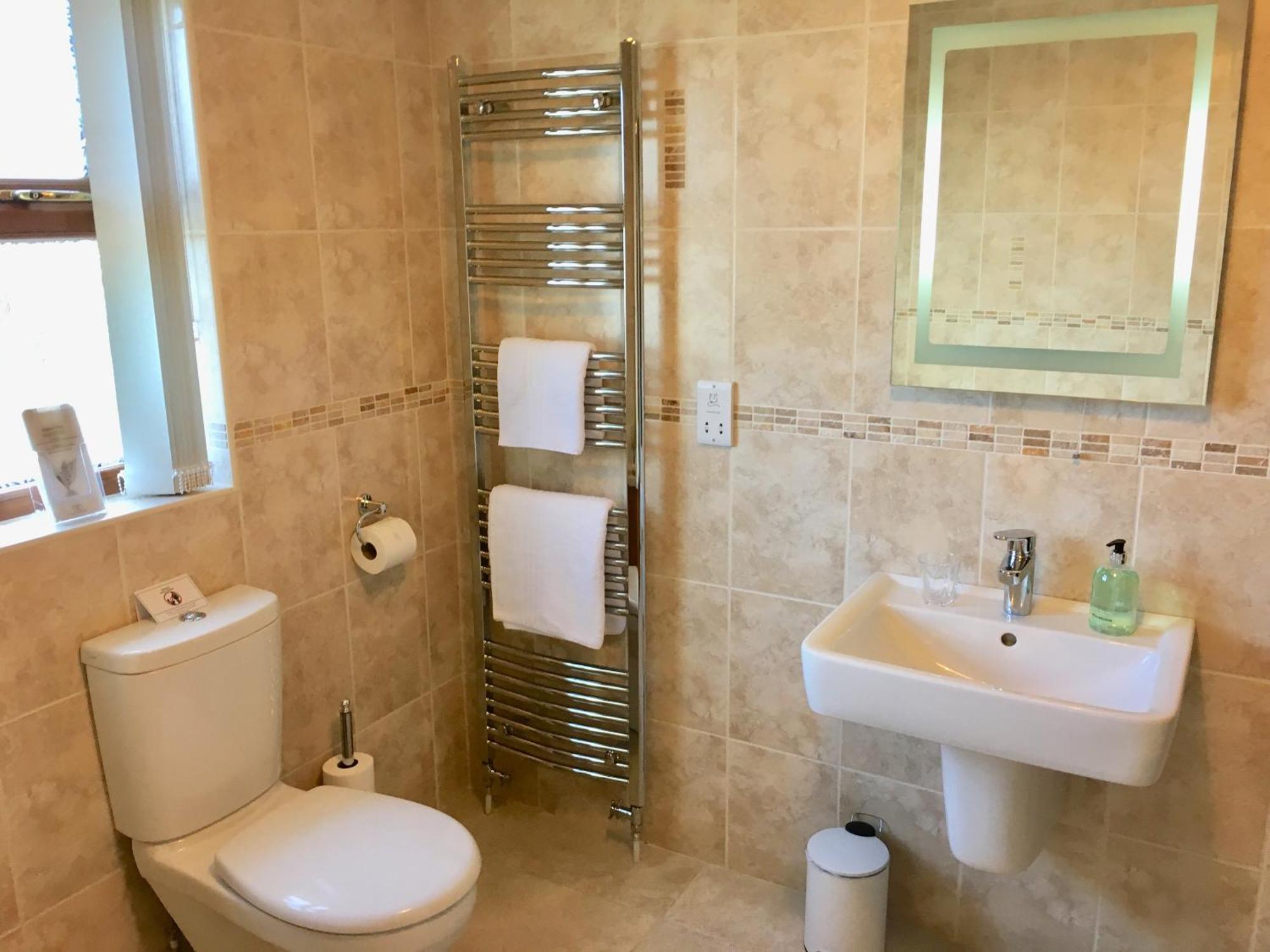 Mourne Country House Bed And Breakfast Kilkeel Bagian luar foto